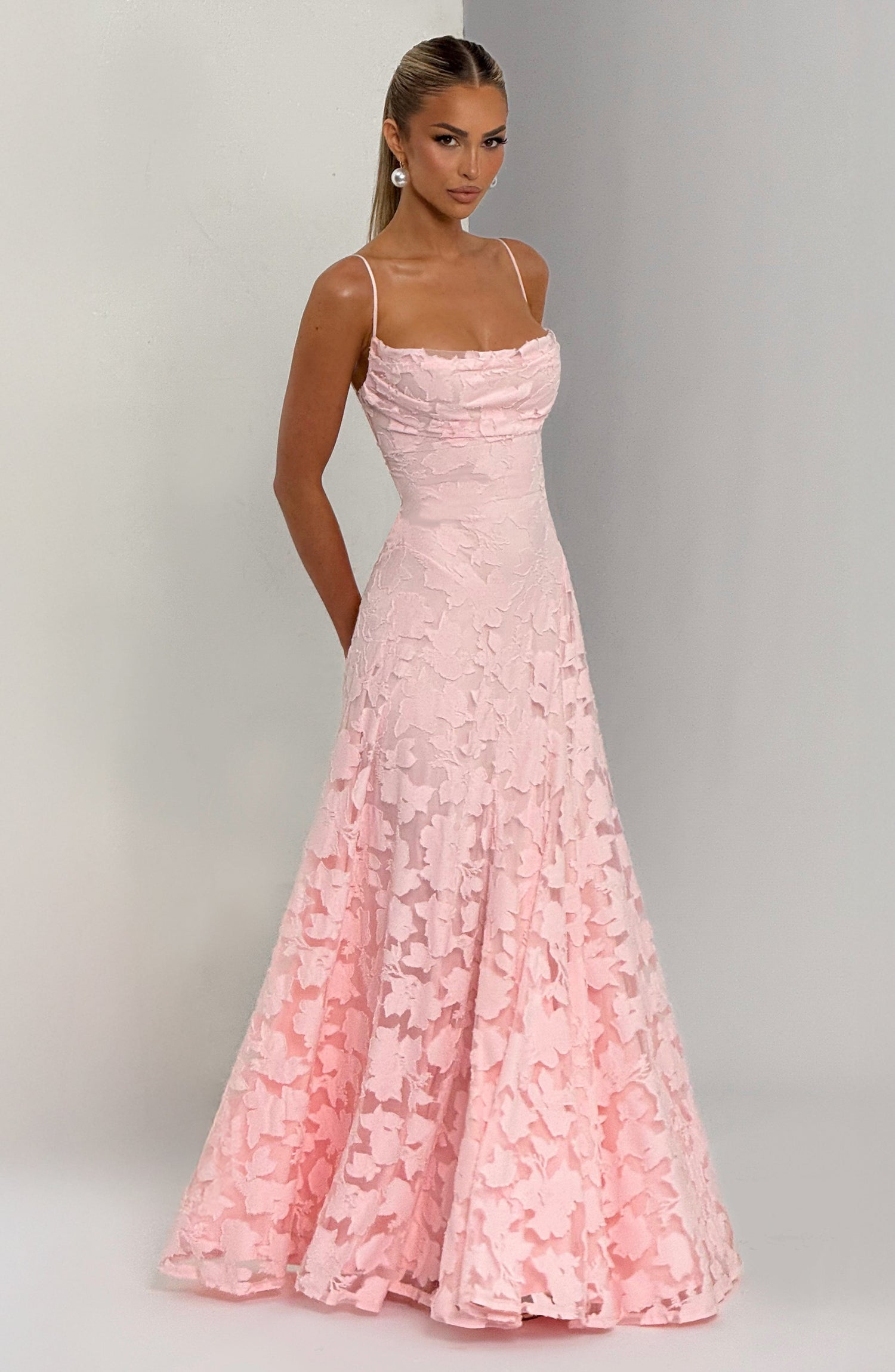 Sofía • Vestido Maxi Floral con Tirantes