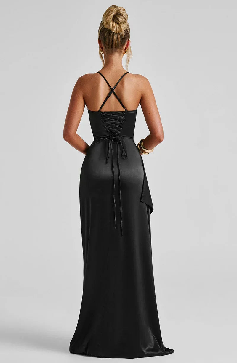 Helene • Vestido Halter Satén