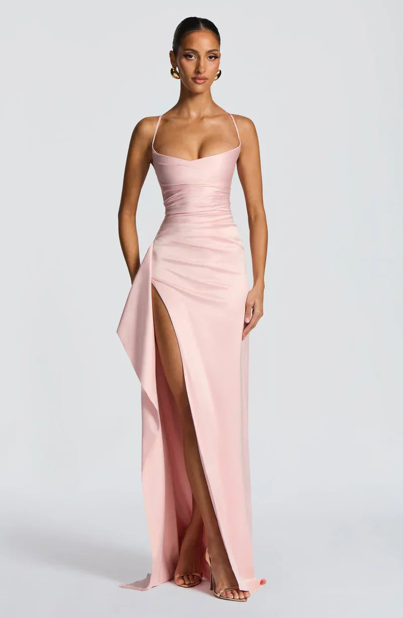 Helene • Vestido Halter Satén