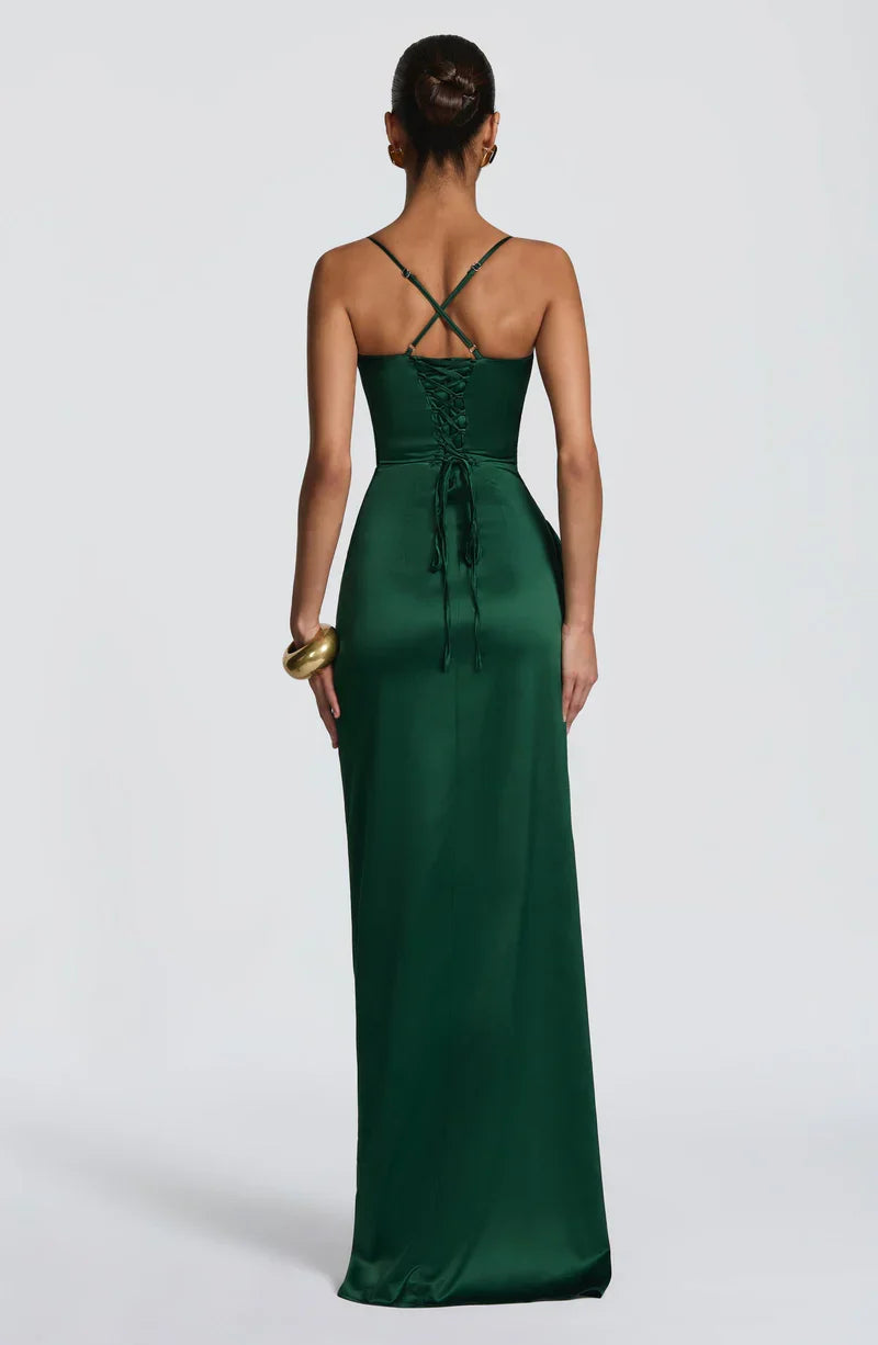 Helene • Vestido Halter Satén