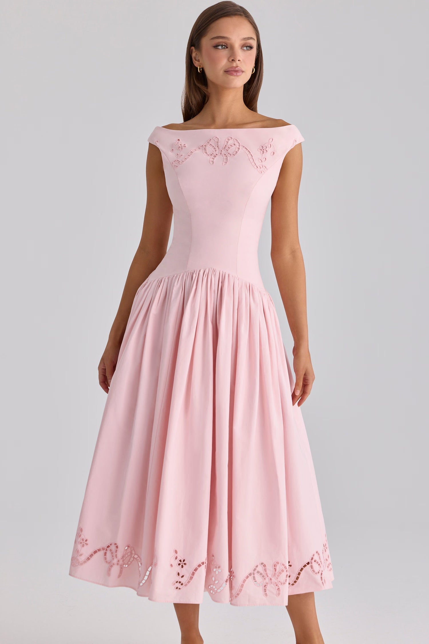Stela • Vestido Midi