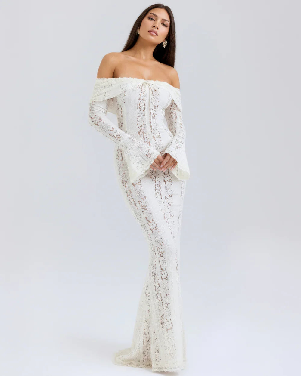 Josefina • Vestido Maxi de Encaje Off Shoulder