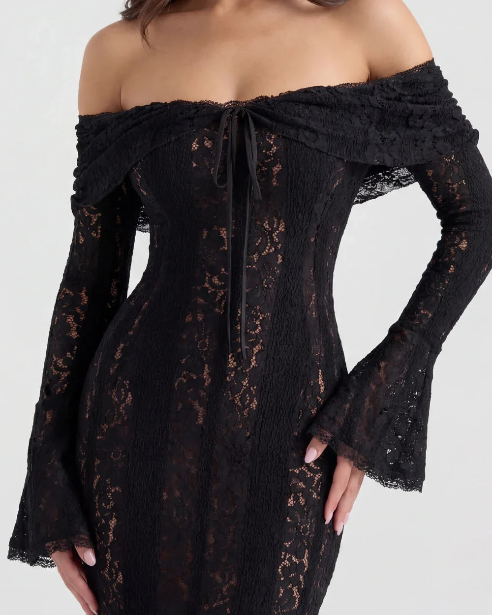 Josefina • Vestido Maxi de Encaje Off Shoulder