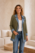 Liora · Chaqueta de Punto con Detalles Vaqueros