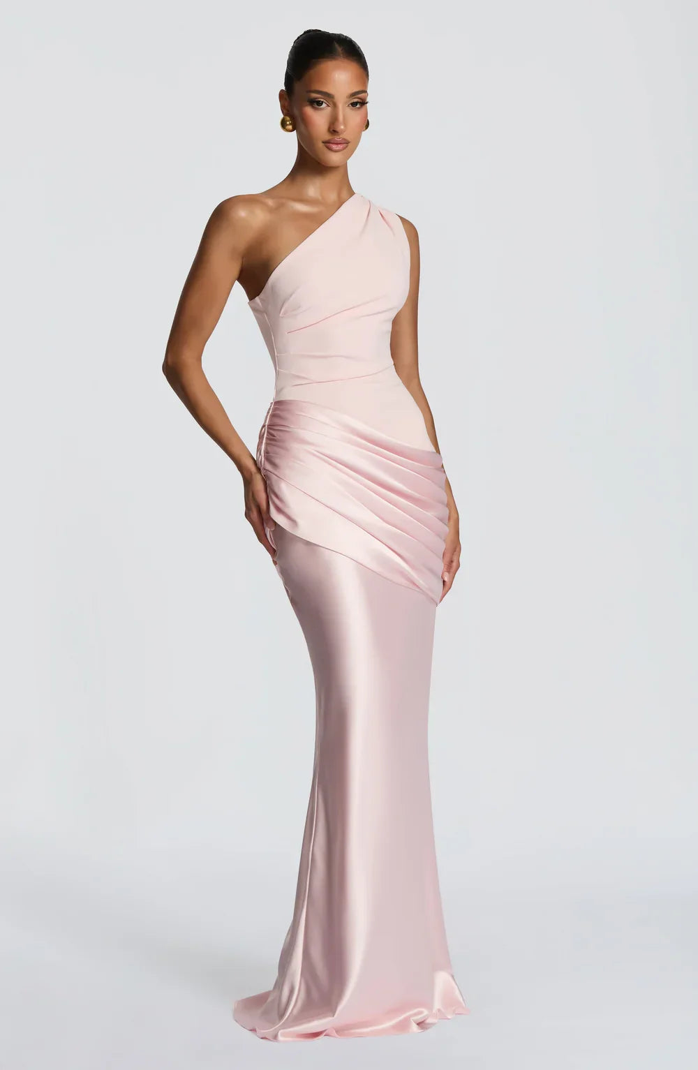 Serafina • Vestido Maxi de Un Solo Hombro Esculpido