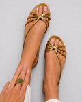 SANDALIAS DORADAS™