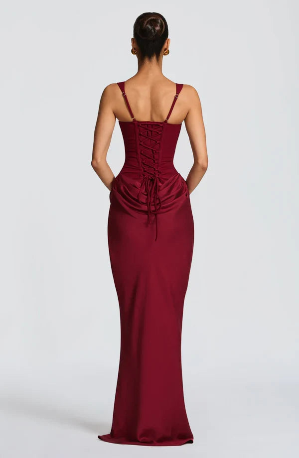 Valentina • Vestido Maxi Esculpido en Reloj de Arena