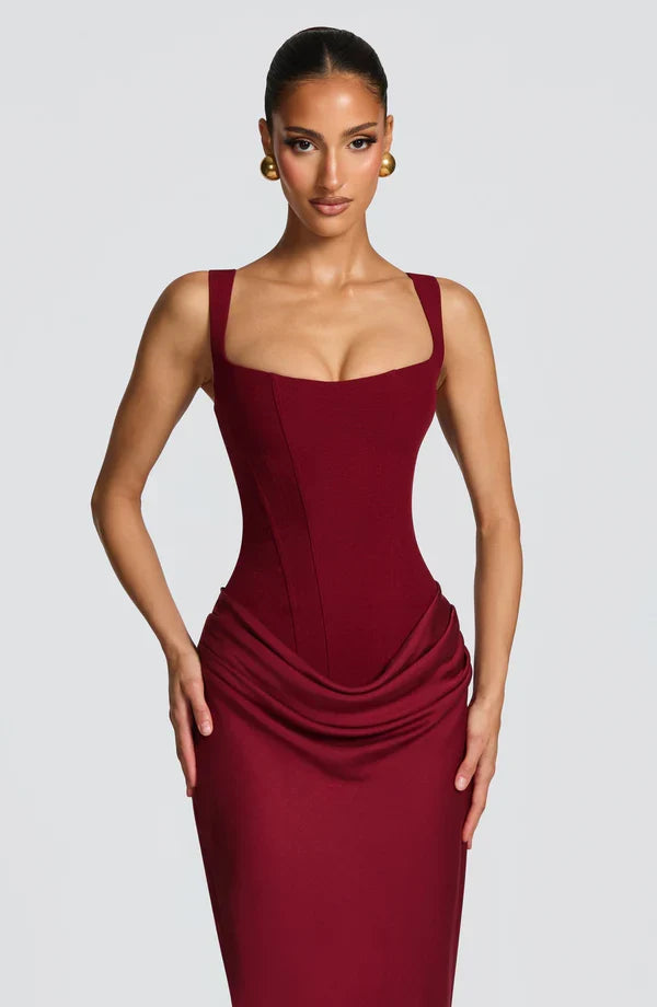 Valentina • Vestido Maxi Esculpido en Reloj de Arena