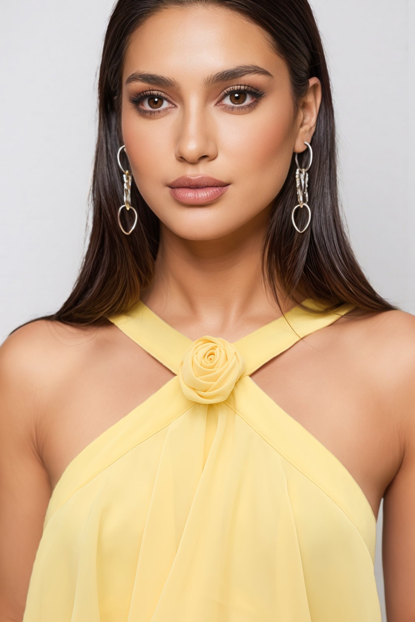 Kacey • Vestido Maxi de Encaje Sirena