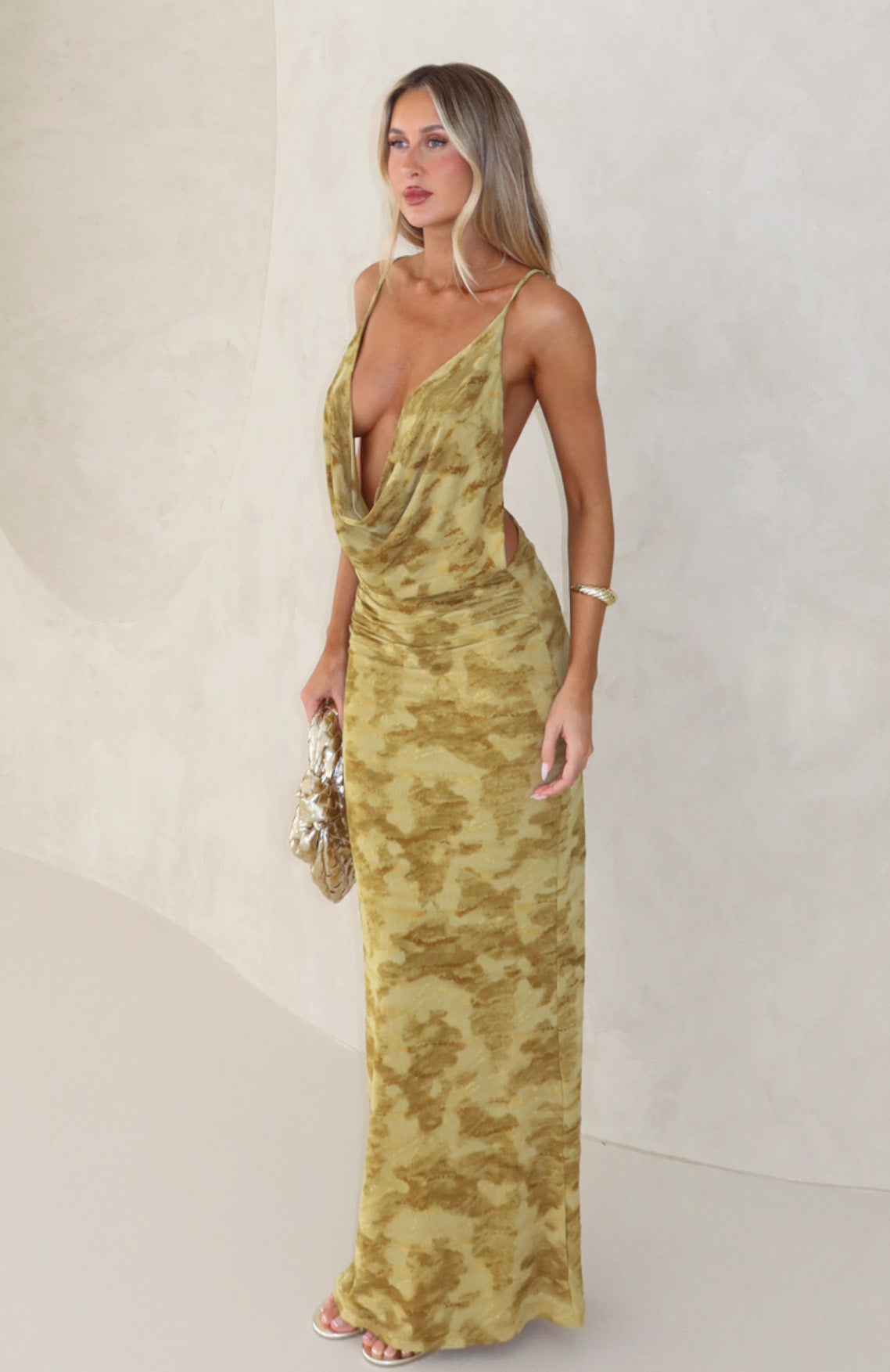 Chartreuse • Vestido Maxi Soft Sin