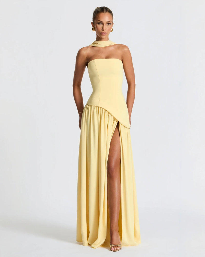 Alessia • Vestido Maxi Escote Strapless con Abertura